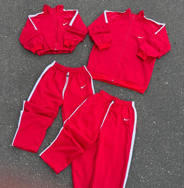 CONJUNTO SUDADERA NIKE ROJO
