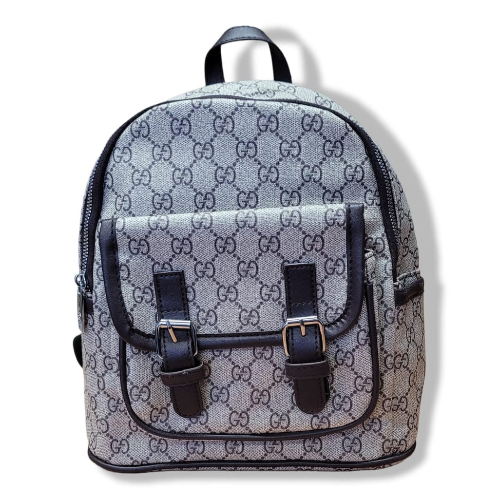 Mochila Gucci y Louis Vuitton