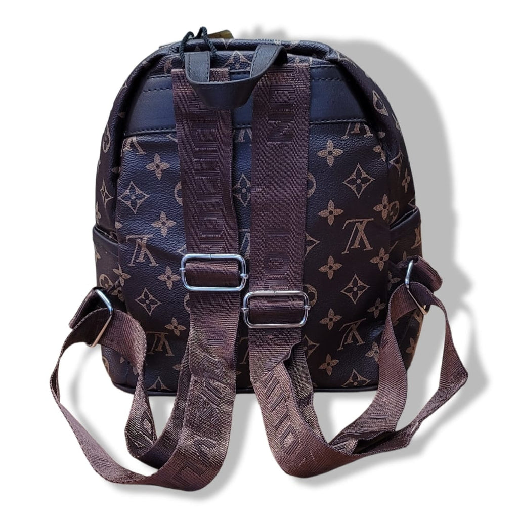 Mochila Gucci y Louis Vuitton